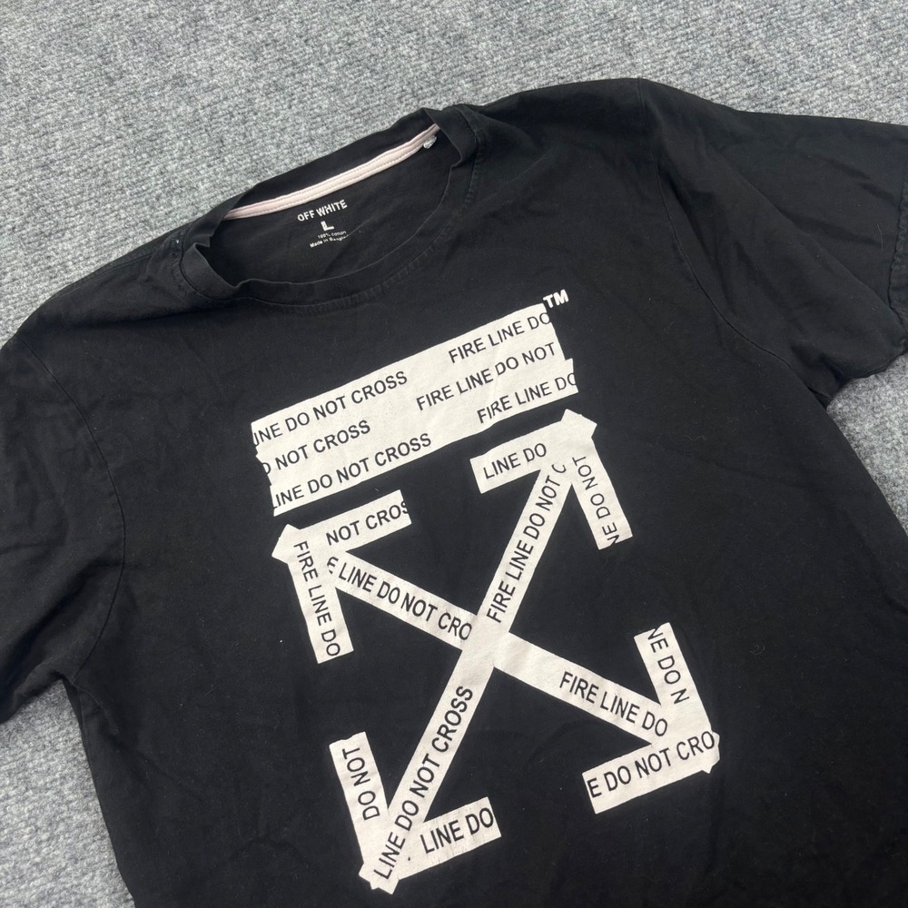 Off White T-Shirt Size Large Black Fire Line Tape Arrow Graphic Men's